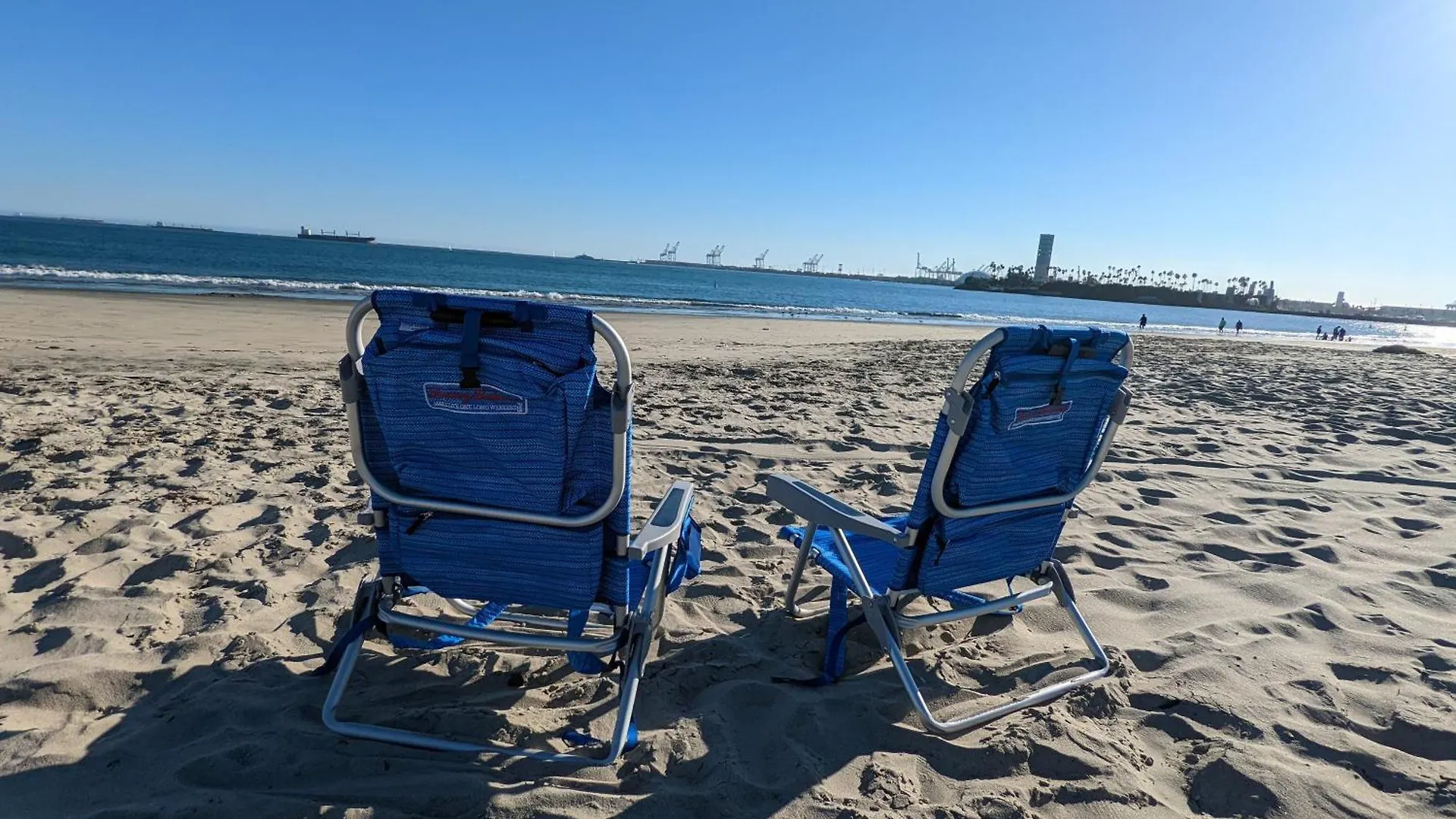 Bohemian Beach Pad With 5 Beds, Patio & Non-Pickup-Truck Parking Long Beach United States